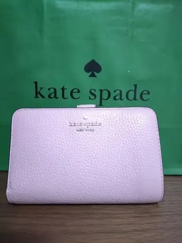 새상품 kate spade 핑크 접이식 지갑