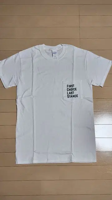 GILDAN 화이트 T셔츠 Suchmos