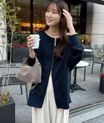 DOUDOU [ REI @doudou_rei 기획 ] 프론트 지퍼 맨투맨