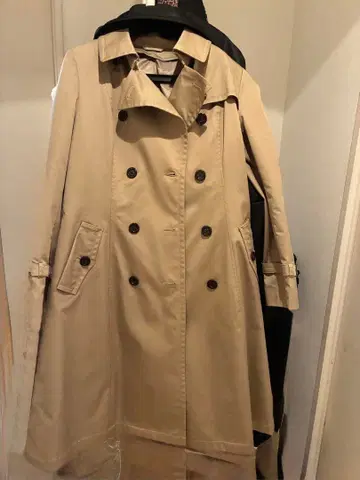 Precious 베이지 트렌치코트