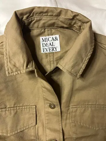 MICA & DEAL EVERY 베이지 크롭 자켓