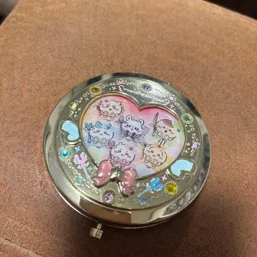 마법소녀 치이카와 (먼작귀) 거울