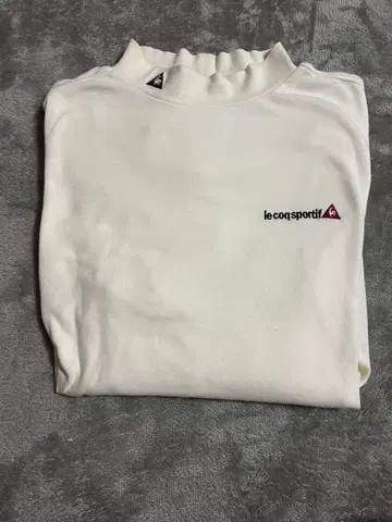 르꼬끄 스포르티브 골프 터틀 화이트 스웨터