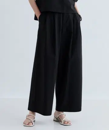 GALLEST (갤레스트) 스트라이프 축구 와이드 팬츠