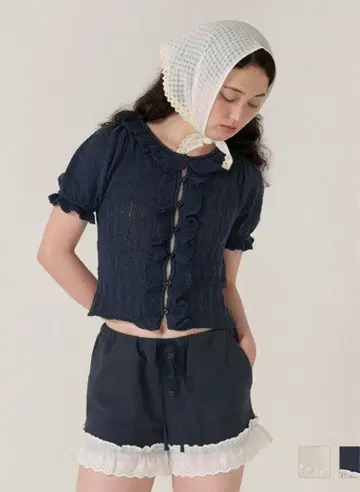 레이스 포함 숏팬츠 TINA:JOJUN 네이비