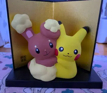 도자기 장식 포켓몬 센터 피카츄 미미로루