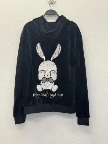 Nier 복슬복슬 BLACK 풀오버 후드티 [ CRY RABBIT ]