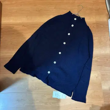 에스오 SO. 가디건 미사용 새상품 네이비