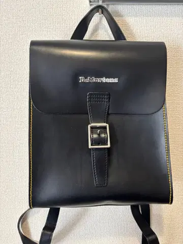 닥터마틴 미니 가죽 백팩