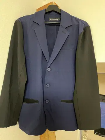 네이비 블랙 변형 테일러드 자켓