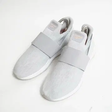 [ 미사용급 ] 리복 슬립온 스니커즈 에버 로드 러닝 23