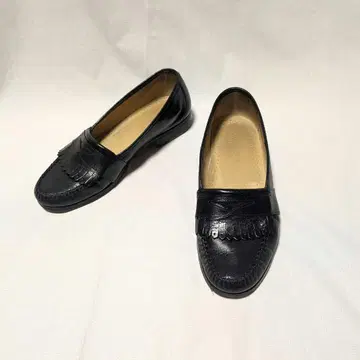 [ vintage ] 90s 이탈리아제 리얼 가죽 모카신 태슬 로퍼