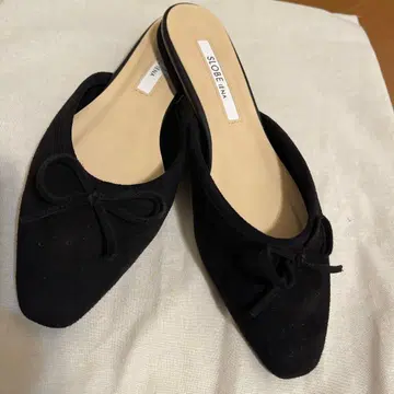 SLOBE IENA 블랙 플랫슈즈 리본 포함