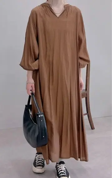 새상품 un dix cors 전후 2WAY 셔링 원피스