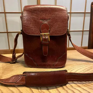 스노비스트 이탈리안 레더 숄더백