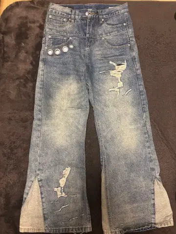 Decency Concept! 부츠컷 데님