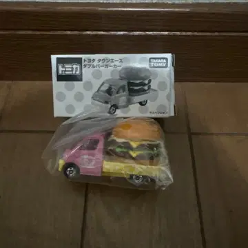 토미카 도요타 타운 에이스 더블 버거 카