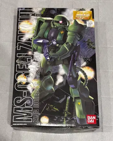 BANDAI MG MS-06FJ ZAKU II