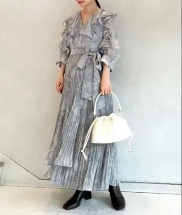 snidel 프릴 플리츠 프린트 원피스