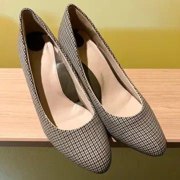 [ 익명 배송 ] RANDA 체크 무늬 스틸레토 펌프스