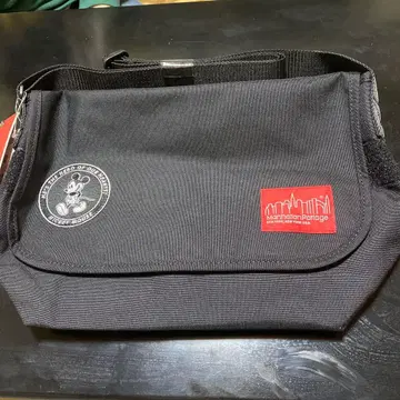 맨해튼/디즈니스토어 미키 콜라보 메신저백