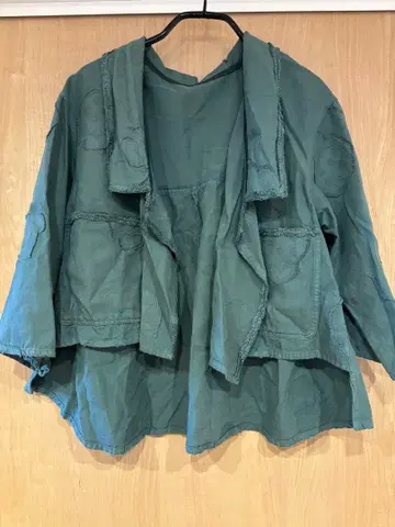 센소유니코 io comme io 자켓