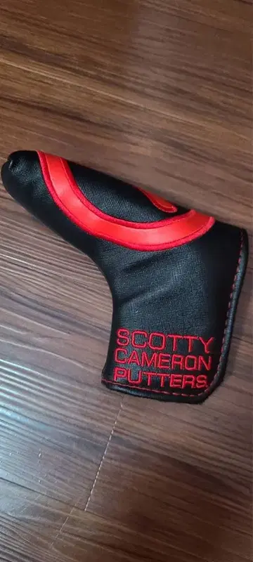 Scotty Cameron 퍼터용 골프헤드커버 블랙/빨간색