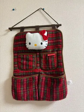 헬로키티 포켓 수납백 월 포켓 체크 빨간색