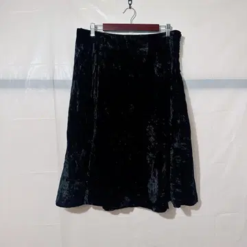 새상품급 Charter Club 플레어 스커트 14호 블랙 벨벳