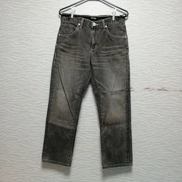 Wrangler 다크 그레이 스트레이트 데님
