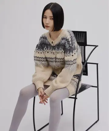 UND2WAY LADY NORDIC KNIT CARDIGAN &SKIRT