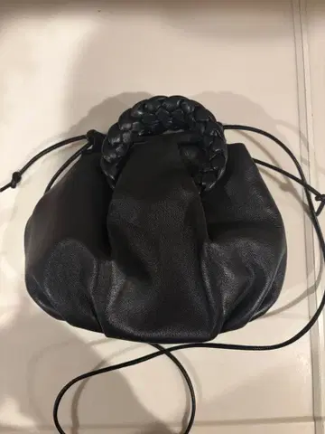 HEREU 헤 BOMBOM 봄봄 숄더백