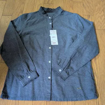 레이스 장식 옷깃 그레이 긴팔 셔츠 L