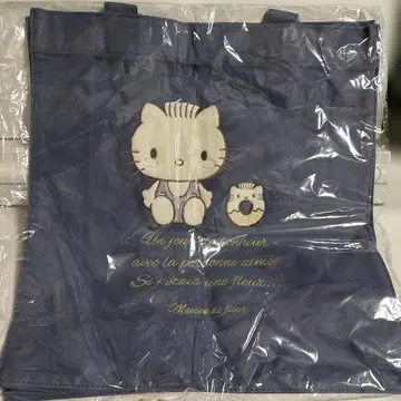 헬로키티 네이비 블루 토트백 메종 드 플뢰르