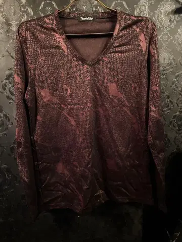 Tornado Mart. 스네이크 패턴 긴팔 티셔츠