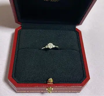 꽃 모티브 다이아몬드 반지 골드