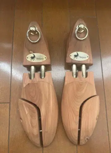 슬레이프니르 트래디셔널 슈키퍼 25.0cm 박스 있음