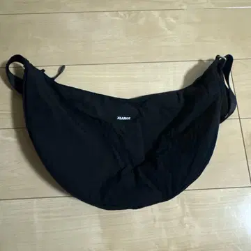 XLARGE 블랙 숄더백