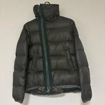 sacai Puffer Jacket [그린]