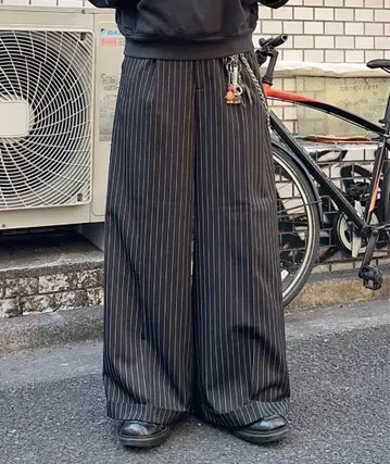 MandO 모듬 배기 롤업 와이드 팬츠/스트라이프