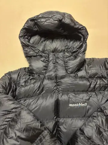 [ 미사용 ] 몽벨 알파인 다운 파카 M