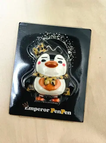 2PM 준호 10th anniversary 엠퍼러 미니어처 펭귄