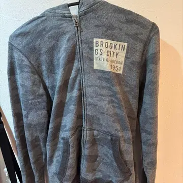 BROOKIN 카모플라쥬 풀 지퍼 후드티