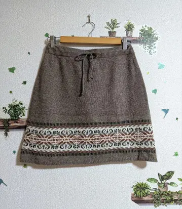 [ 미사용 ] 에 그루 따뜻한 니트 스커트