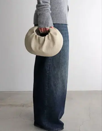 GIA STUDIOS 미니 크루아상 파우치 백