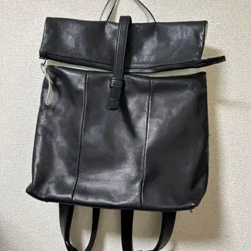 가죽 리버서블 백팩 블랙