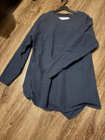 Dulcamara 네이비 긴팔 티셔츠 사이즈 1