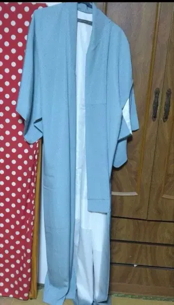 파란색 심플 넓은 소매 기모노