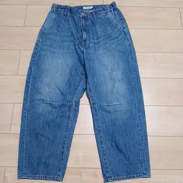 NIKO AND - 배럴 레그 데님 팬츠