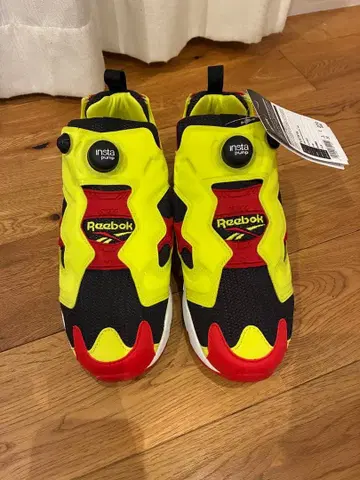 리복 인스타펌프 퓨리 CLASSIC 한정판 혜택 포함